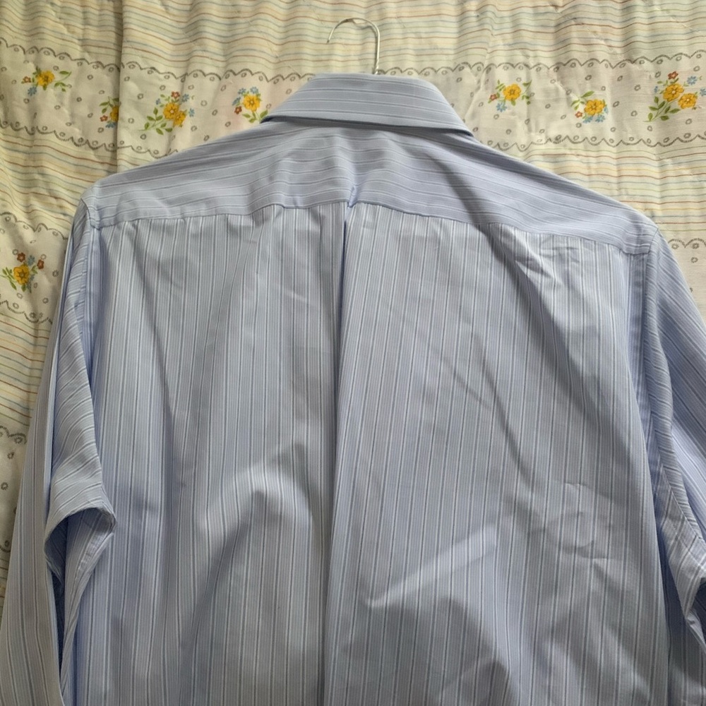 Hugo Boss button down - Picture 3 of 3